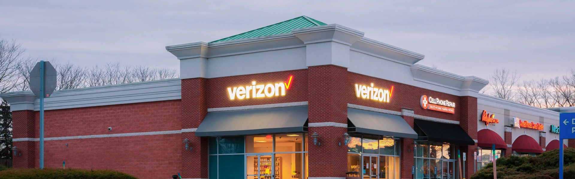 Custom Sign Solutions in Dallas-Fort Worth